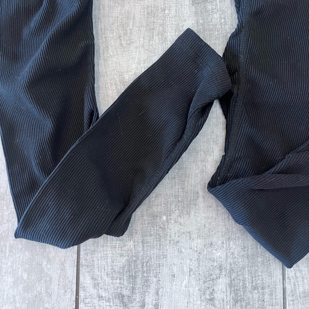 ALO Yoga Airbrush High-Waist Highlight Goddess  Leggings - Picture 3 of 10